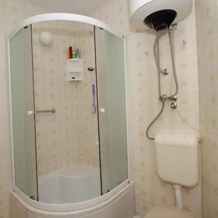 Nane Apartment *